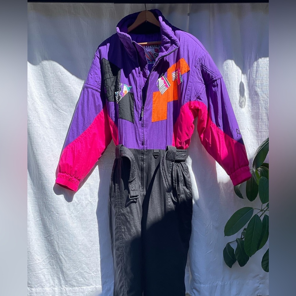 1980s vintage SKI SUIT Triola purple, hot pink, black  snowsuit (womens 12) 1pc